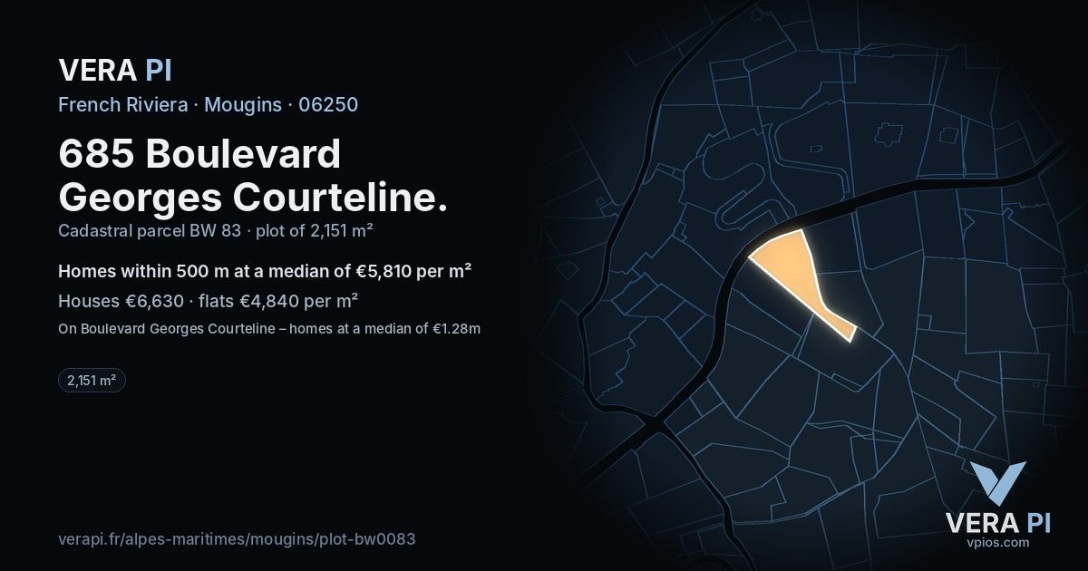 685 Boulevard Georges Courteline, Mougins at night – the plot lit, the parcels around coloured by the prices near them