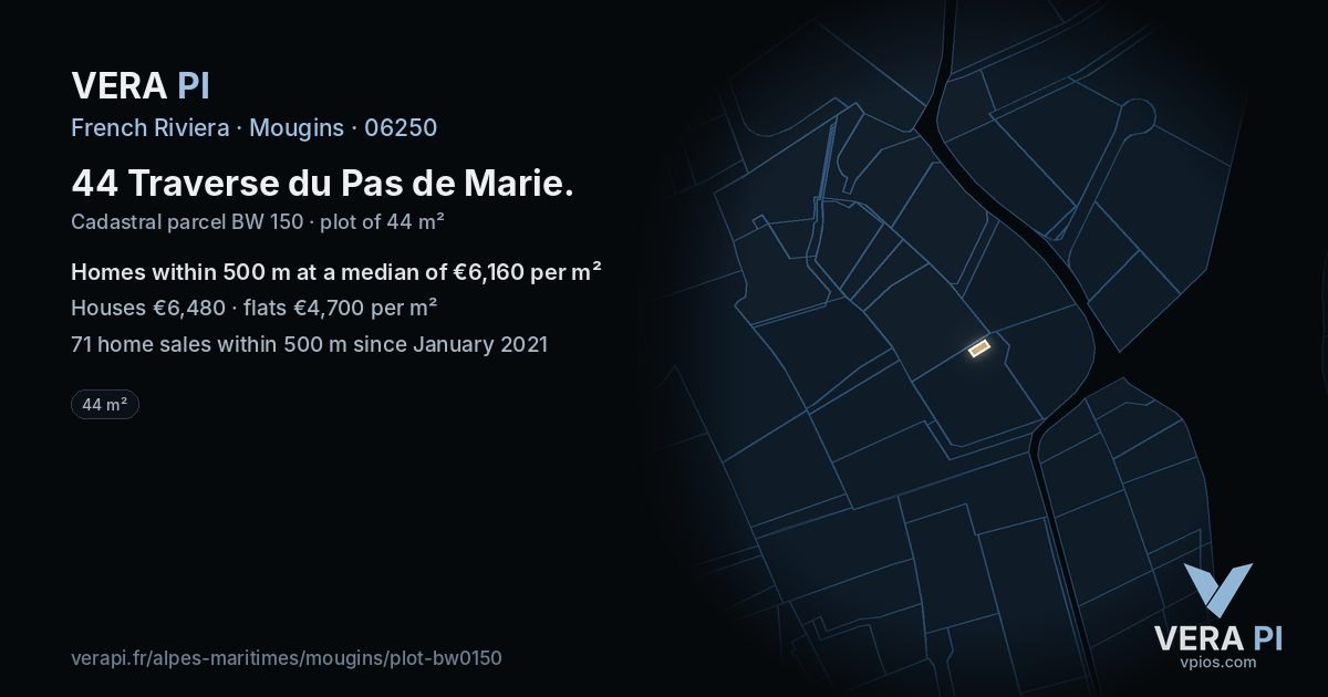 44 Traverse du Pas de Marie, Mougins at night – the plot lit, the parcels around coloured by the prices near them