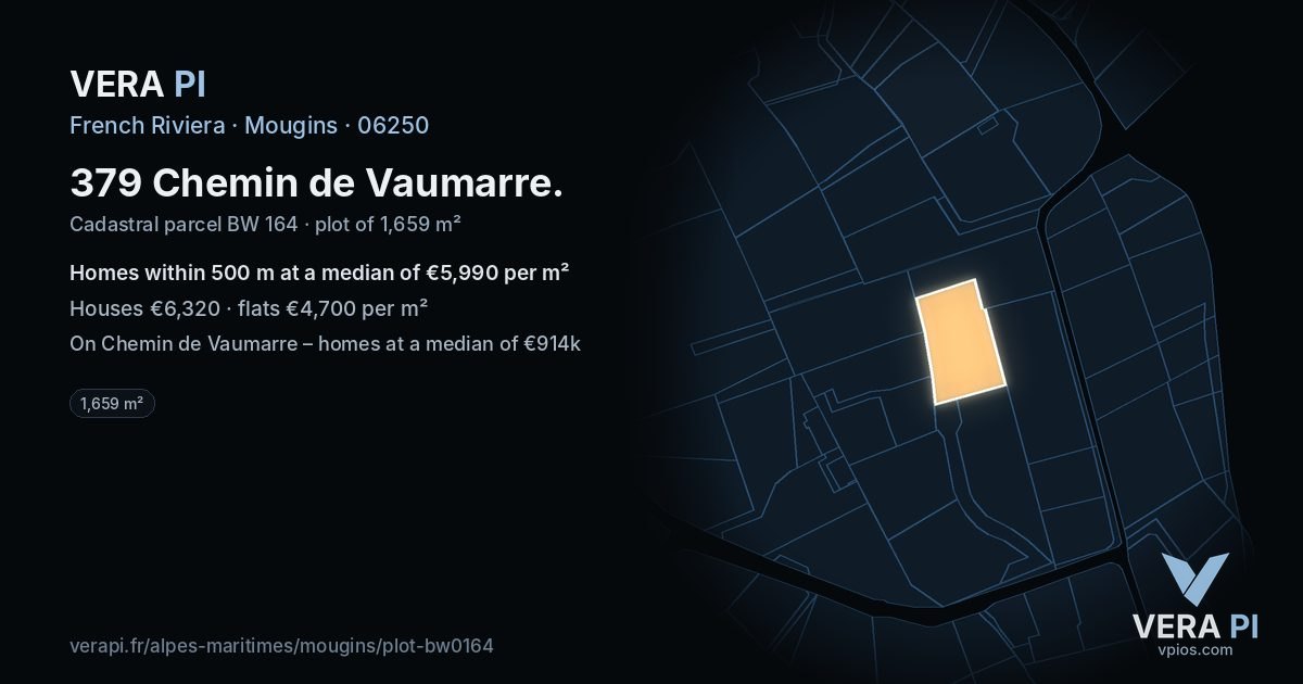379 Chemin de Vaumarre, Mougins at night – the plot lit, the parcels around coloured by the prices near them
