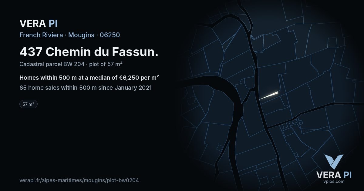 437 Chemin du Fassun, Mougins at night – the plot lit, the parcels around coloured by the prices near them