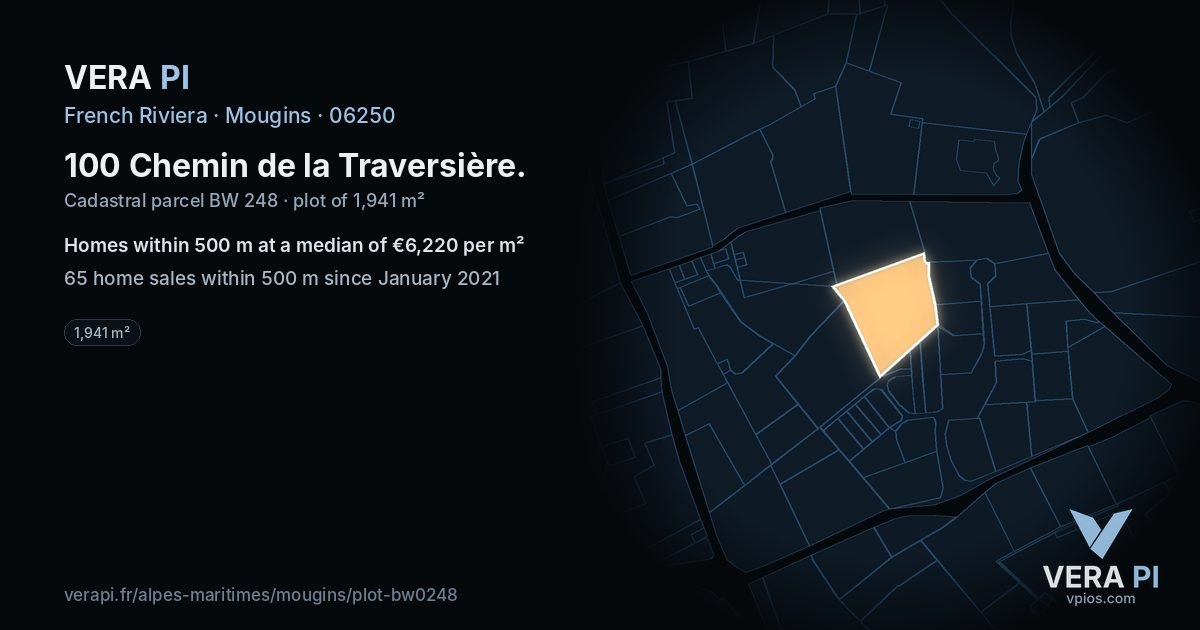 100 Chemin de la Traversière, Mougins at night – the plot lit, the parcels around coloured by the prices near them