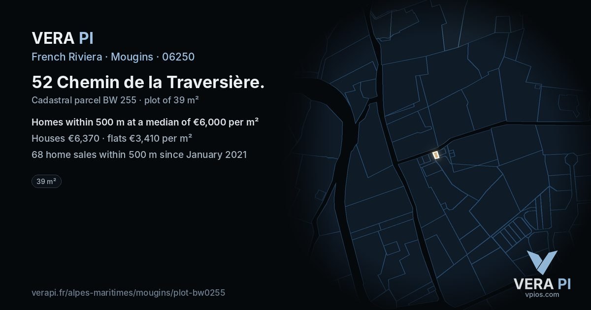 52 Chemin de la Traversière, Mougins at night – the plot lit, the parcels around coloured by the prices near them