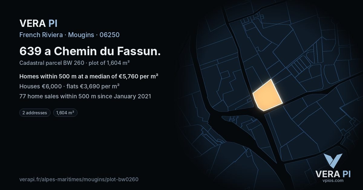 639 a Chemin du Fassun, Mougins at night – the plot lit, the parcels around coloured by the prices near them