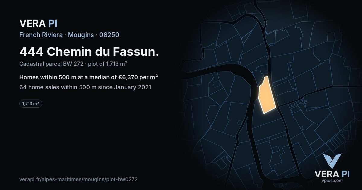 444 Chemin du Fassun, Mougins at night – the plot lit, the parcels around coloured by the prices near them