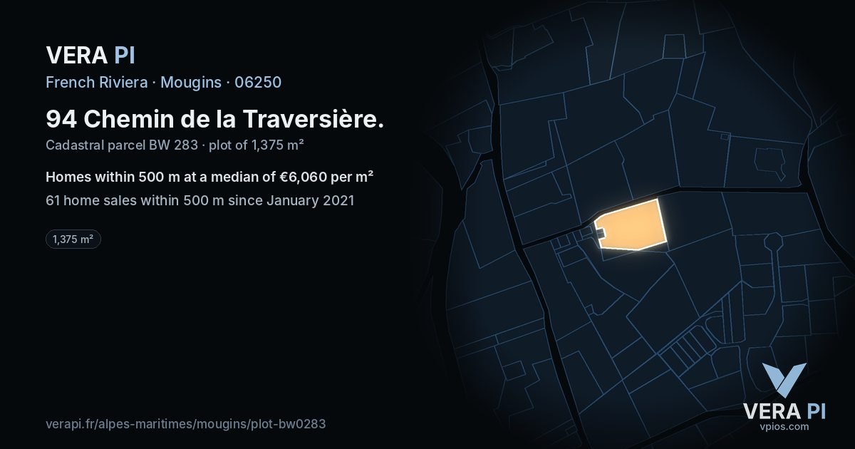 94 Chemin de la Traversière, Mougins at night – the plot lit, the parcels around coloured by the prices near them