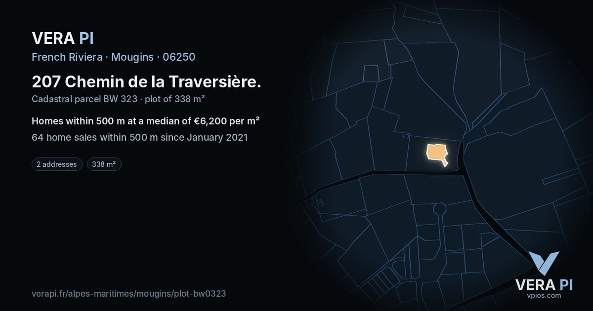 207 Chemin de la Traversière, Mougins at night – the plot lit, the parcels around coloured by the prices near them