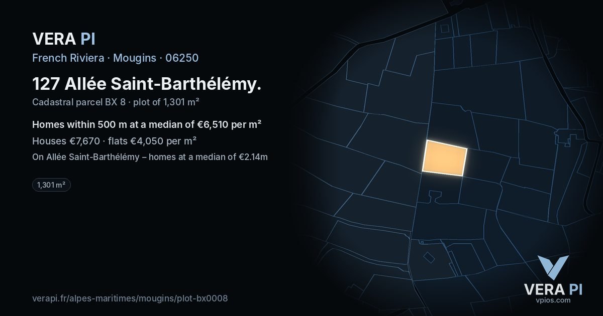 127 Allée Saint-Barthélémy, Mougins at night – the plot lit, the parcels around coloured by the prices near them