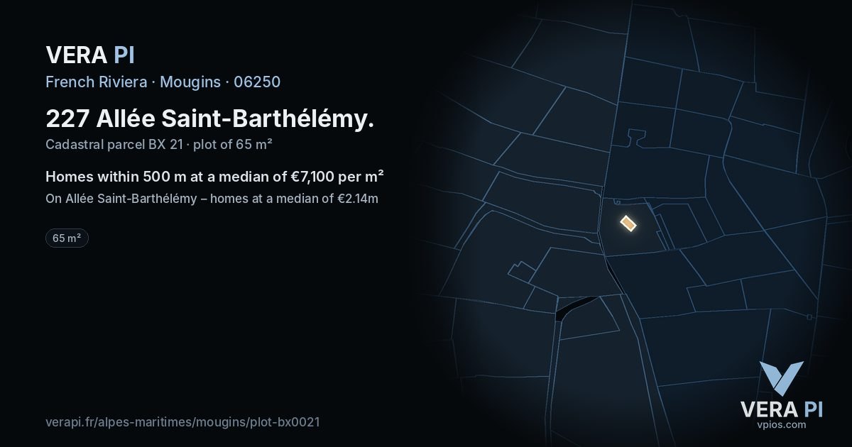 227 Allée Saint-Barthélémy, Mougins at night – the plot lit, the parcels around coloured by the prices near them
