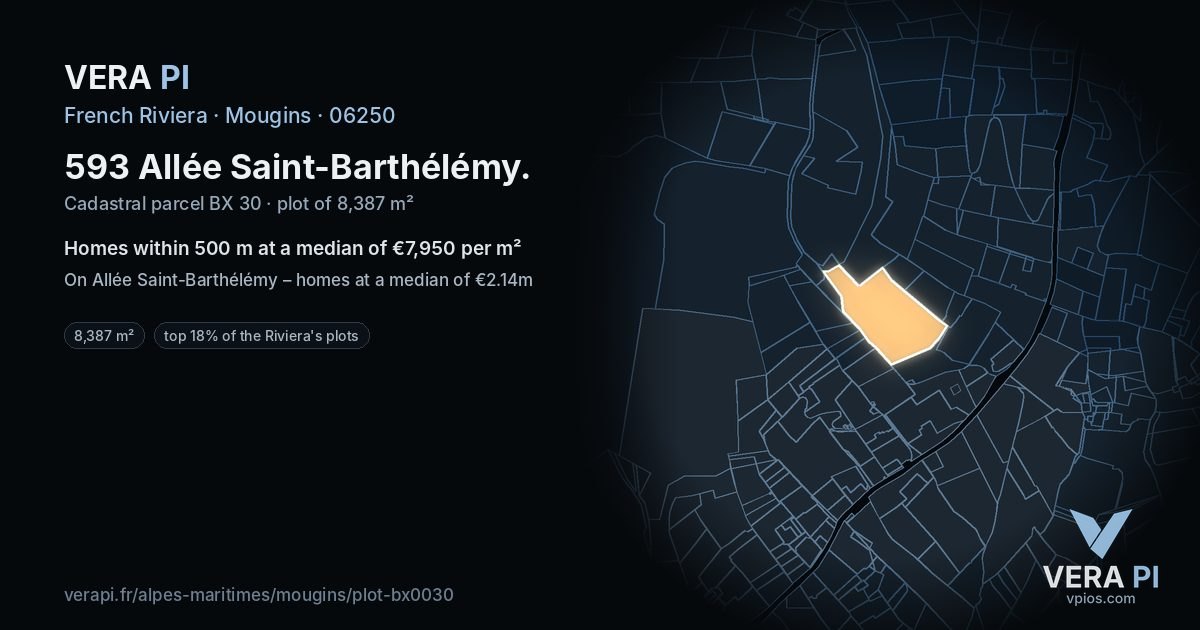 593 Allée Saint-Barthélémy, Mougins at night – the plot lit, the parcels around coloured by the prices near them