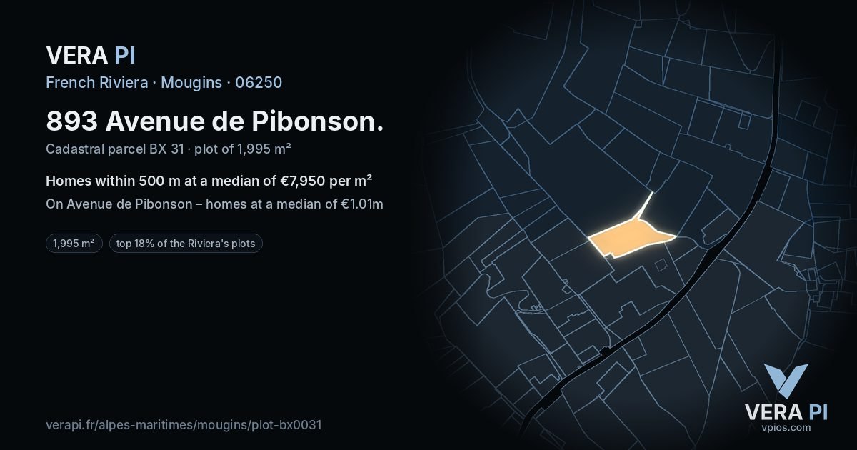 893 Avenue de Pibonson, Mougins at night – the plot lit, the parcels around coloured by the prices near them