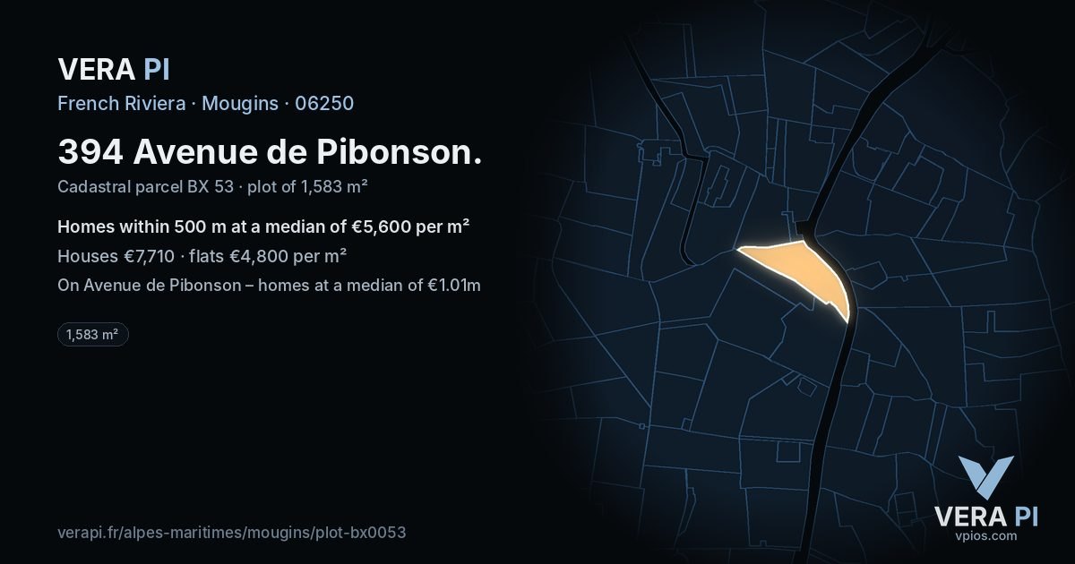 394 Avenue de Pibonson, Mougins at night – the plot lit, the parcels around coloured by the prices near them