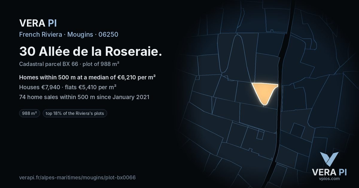 30 Allée de la Roseraie, Mougins at night – the plot lit, the parcels around coloured by the prices near them