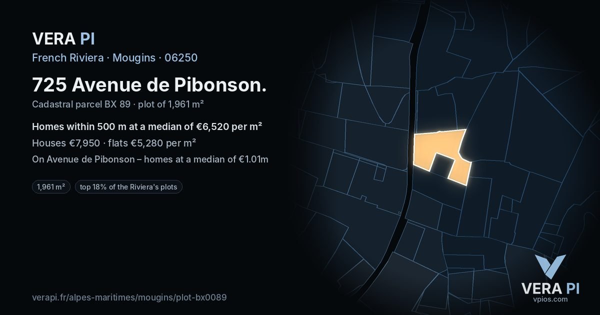 725 Avenue de Pibonson, Mougins at night – the plot lit, the parcels around coloured by the prices near them