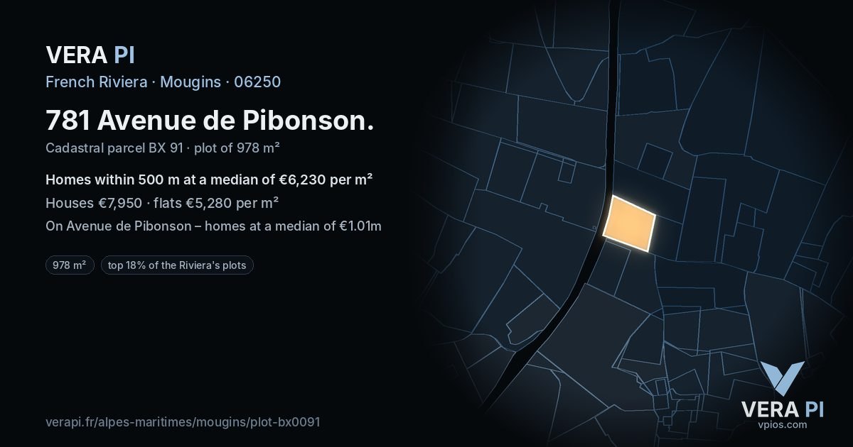 781 Avenue de Pibonson, Mougins at night – the plot lit, the parcels around coloured by the prices near them