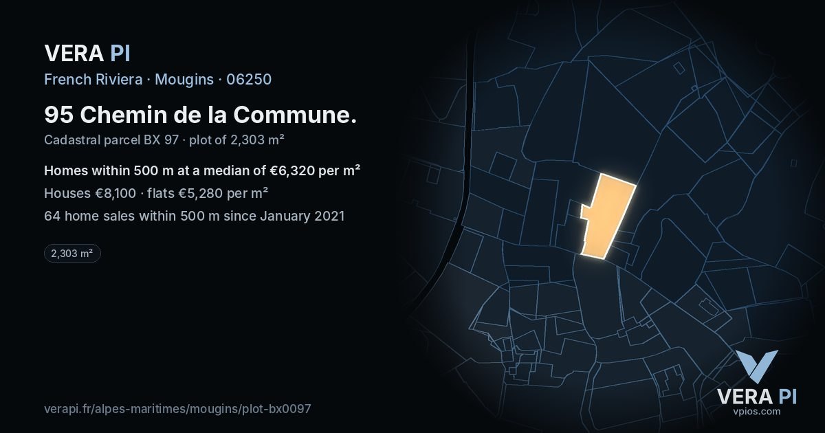 95 Chemin de la Commune, Mougins at night – the plot lit, the parcels around coloured by the prices near them