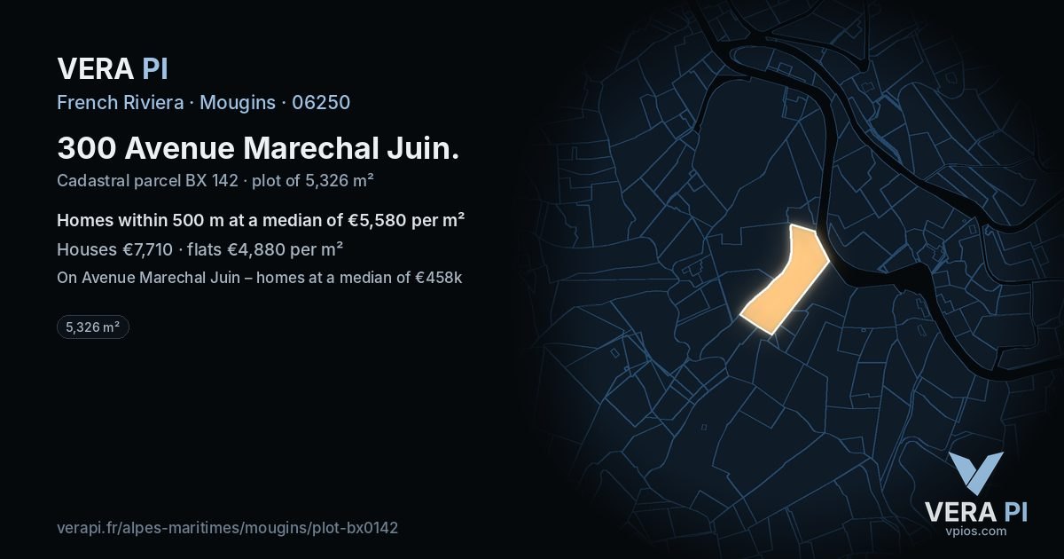 300 Avenue Marechal Juin, Mougins at night – the plot lit, the parcels around coloured by the prices near them