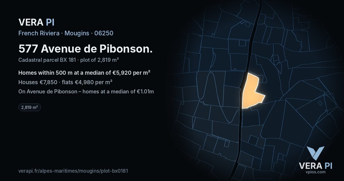 577 Avenue de Pibonson, Mougins at night – the plot lit, the parcels around coloured by the prices near them