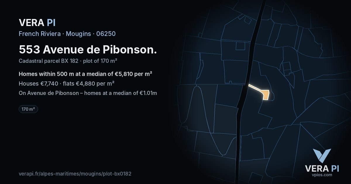 553 Avenue de Pibonson, Mougins at night – the plot lit, the parcels around coloured by the prices near them
