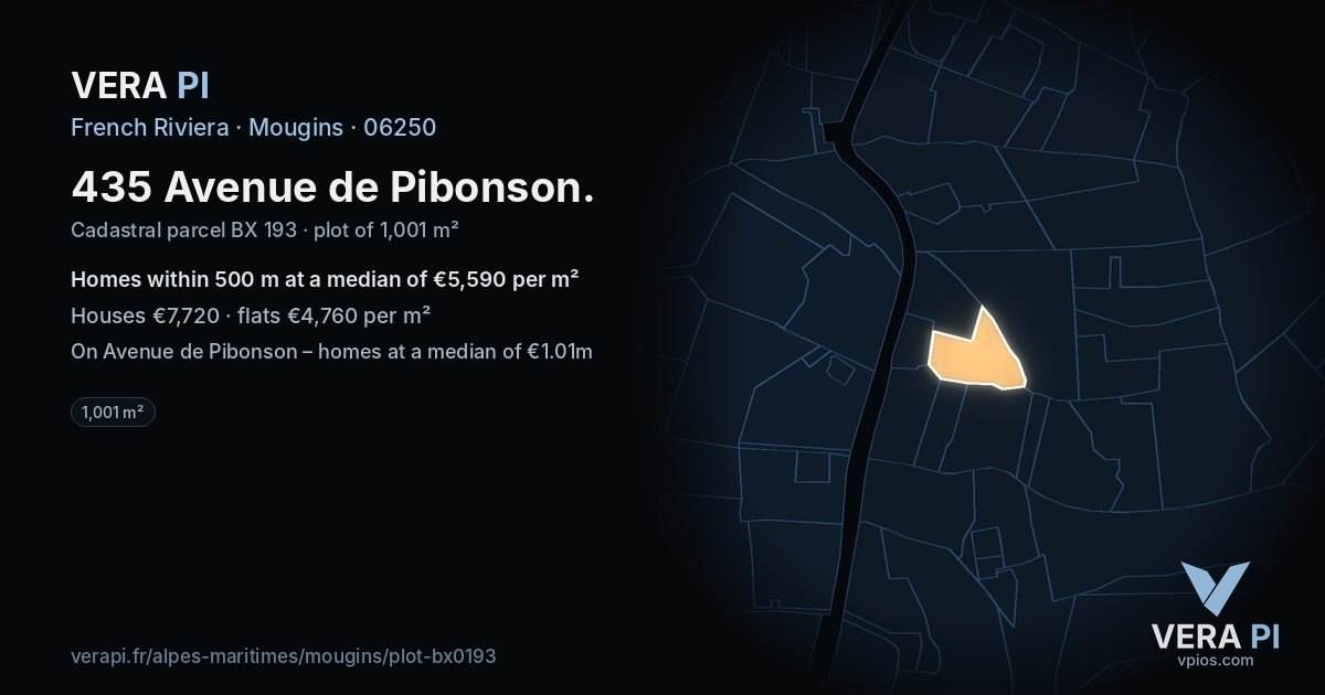 435 Avenue de Pibonson, Mougins at night – the plot lit, the parcels around coloured by the prices near them
