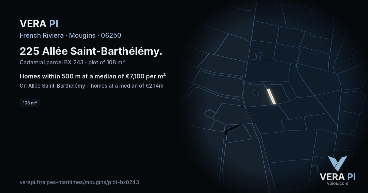 225 Allée Saint-Barthélémy, Mougins at night – the plot lit, the parcels around coloured by the prices near them