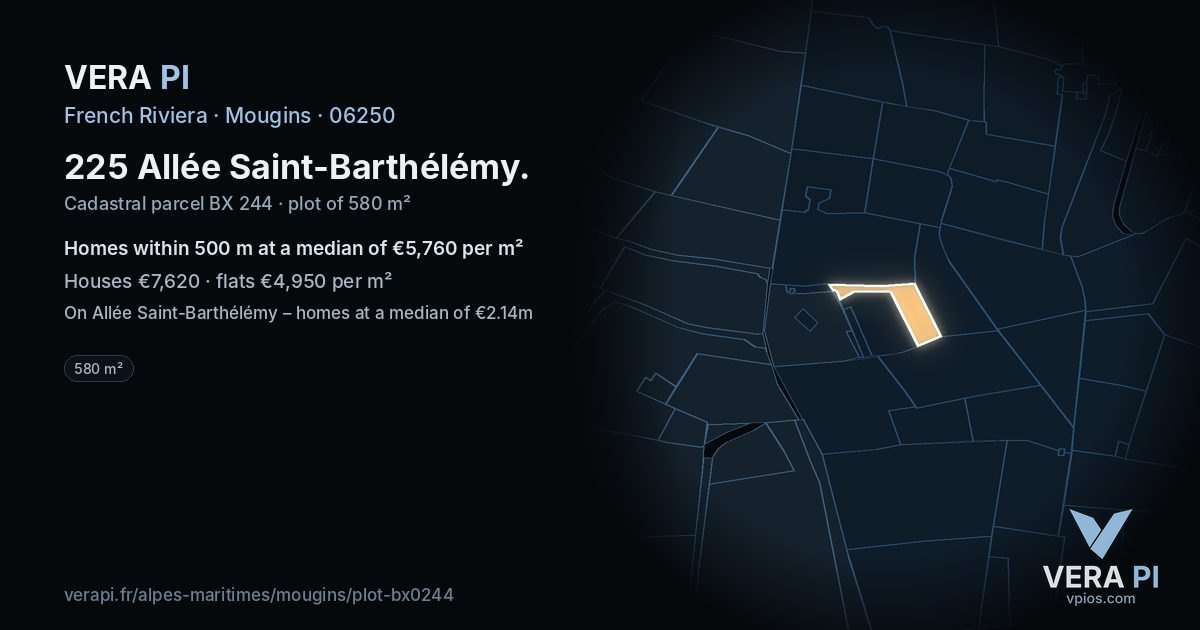 225 Allée Saint-Barthélémy, Mougins at night – the plot lit, the parcels around coloured by the prices near them