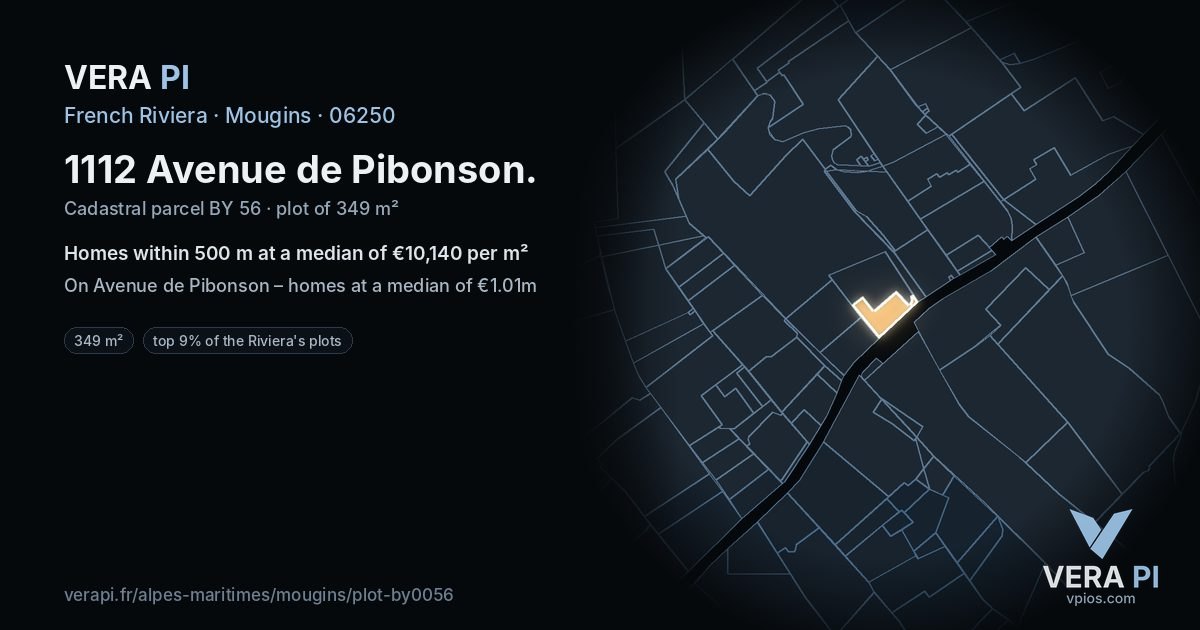 1112 Avenue de Pibonson, Mougins at night – the plot lit, the parcels around coloured by the prices near them