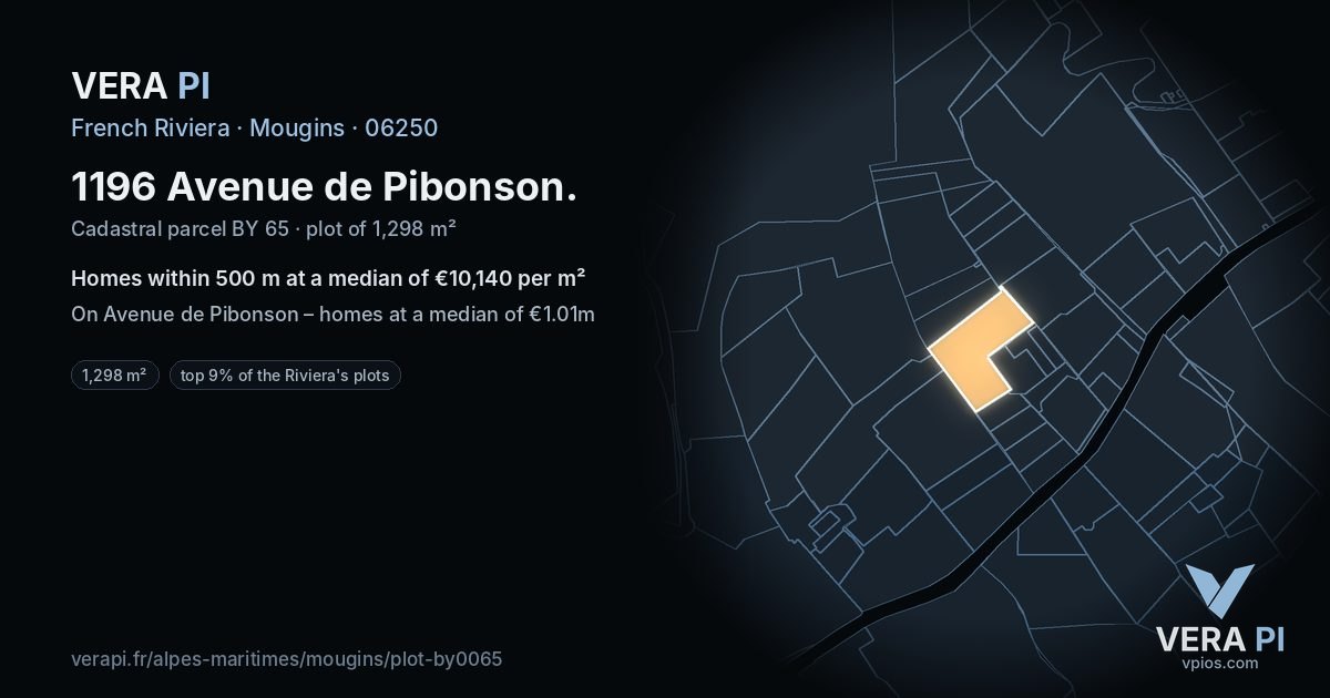 1196 Avenue de Pibonson, Mougins at night – the plot lit, the parcels around coloured by the prices near them