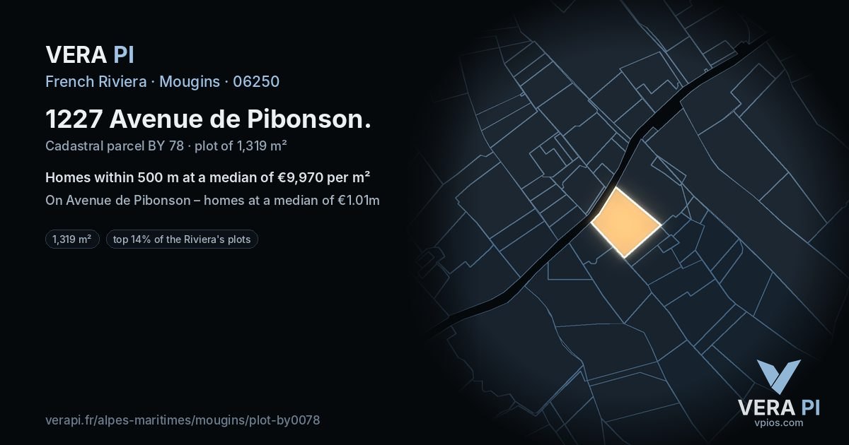 1227 Avenue de Pibonson, Mougins at night – the plot lit, the parcels around coloured by the prices near them