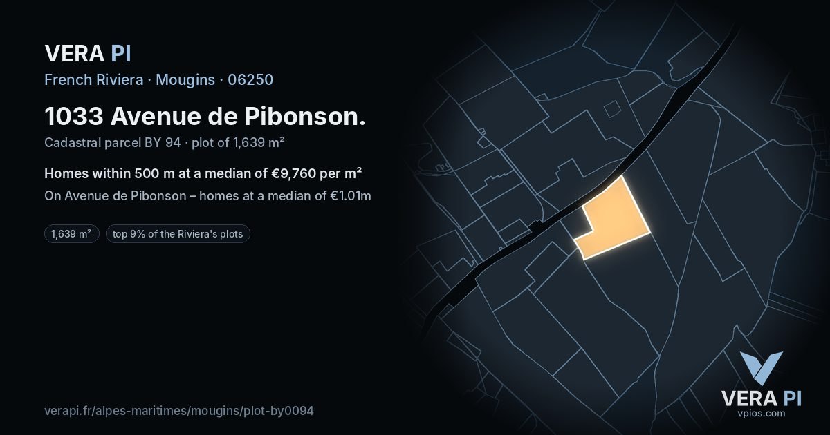 1033 Avenue de Pibonson, Mougins at night – the plot lit, the parcels around coloured by the prices near them