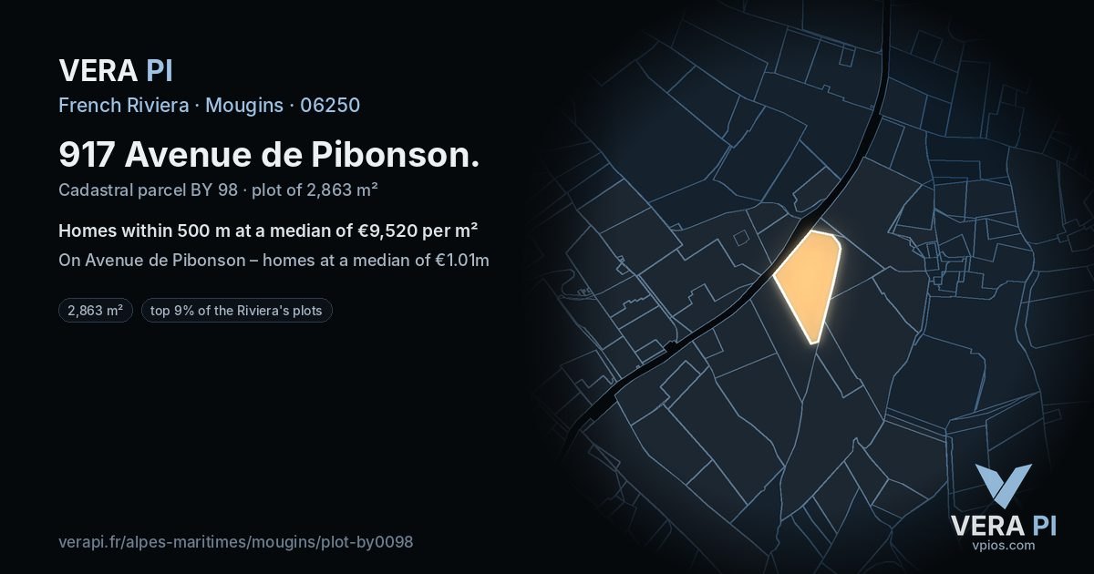 917 Avenue de Pibonson, Mougins at night – the plot lit, the parcels around coloured by the prices near them