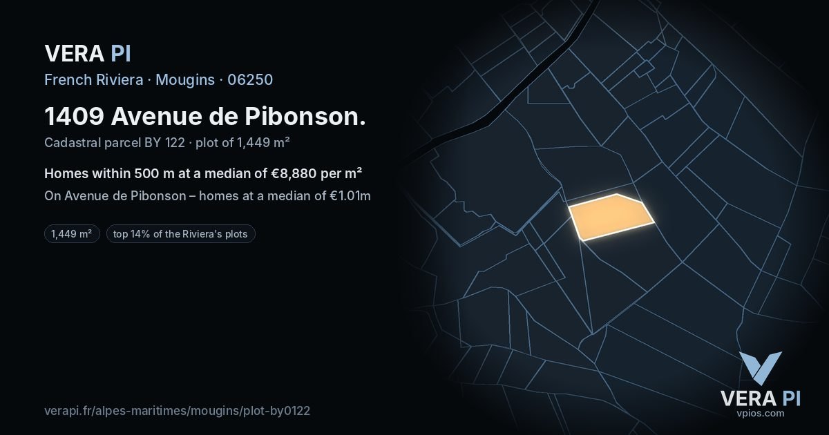 1409 Avenue de Pibonson, Mougins at night – the plot lit, the parcels around coloured by the prices near them
