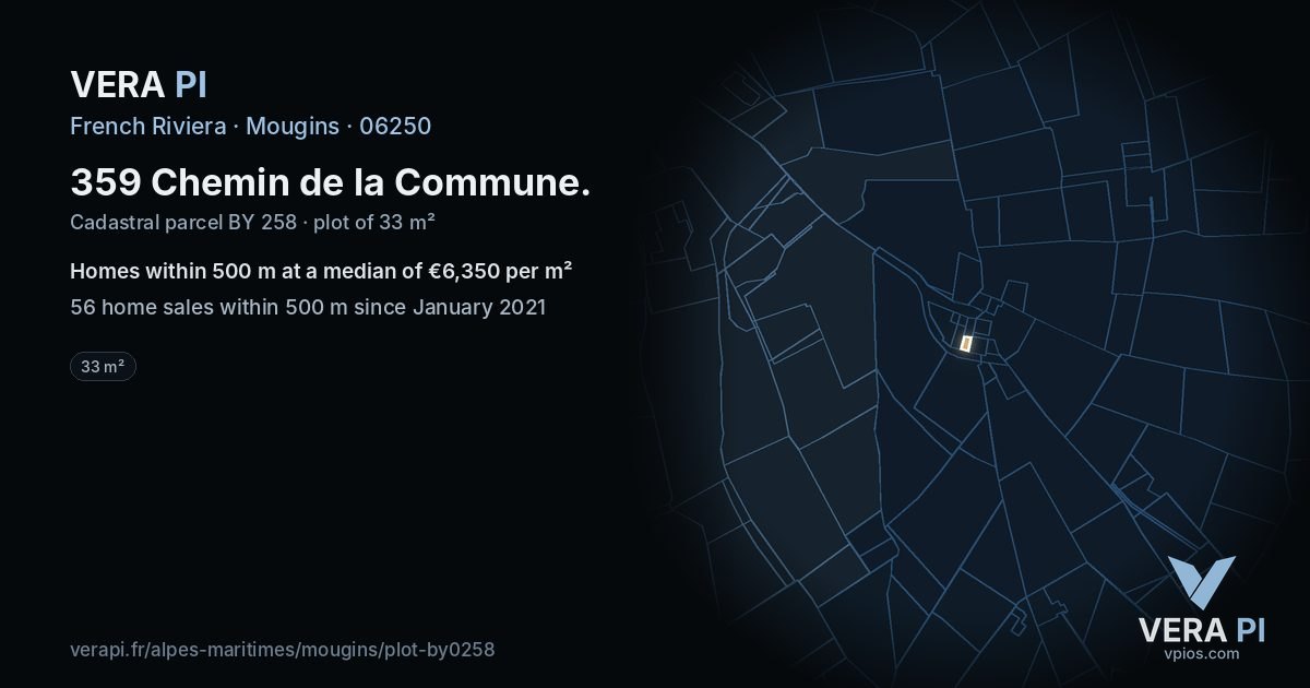 359 Chemin de la Commune, Mougins at night – the plot lit, the parcels around coloured by the prices near them