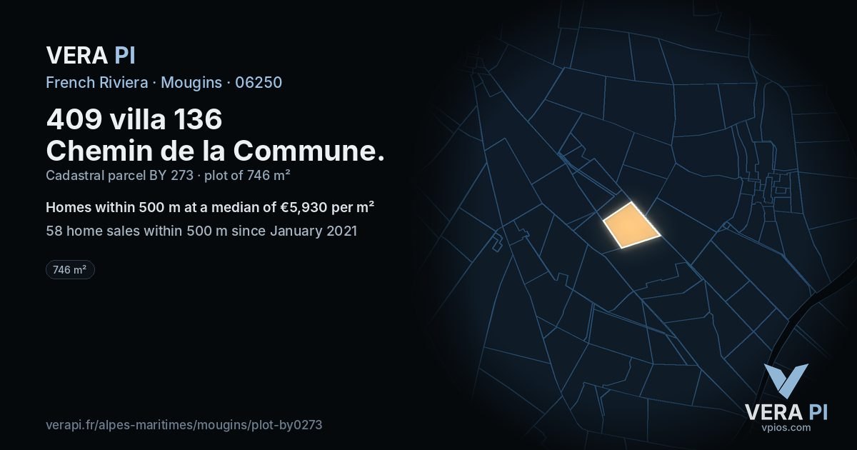 409 villa 136 Chemin de la Commune, Mougins at night – the plot lit, the parcels around coloured by the prices near them