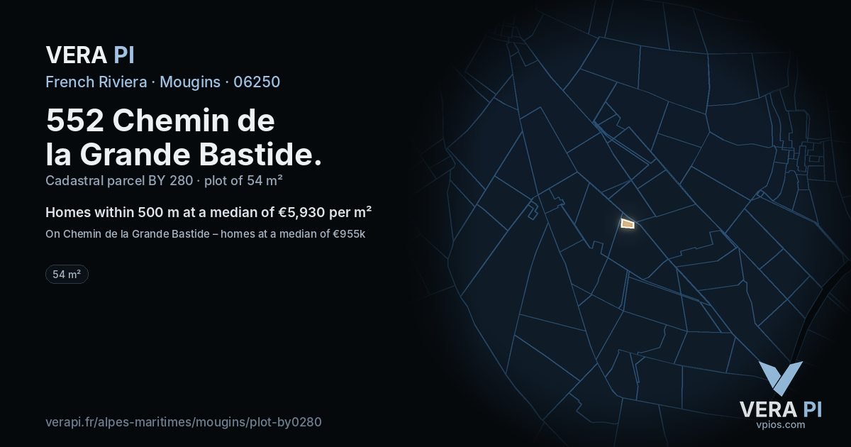 552 Chemin de la Grande Bastide, Mougins at night – the plot lit, the parcels around coloured by the prices near them