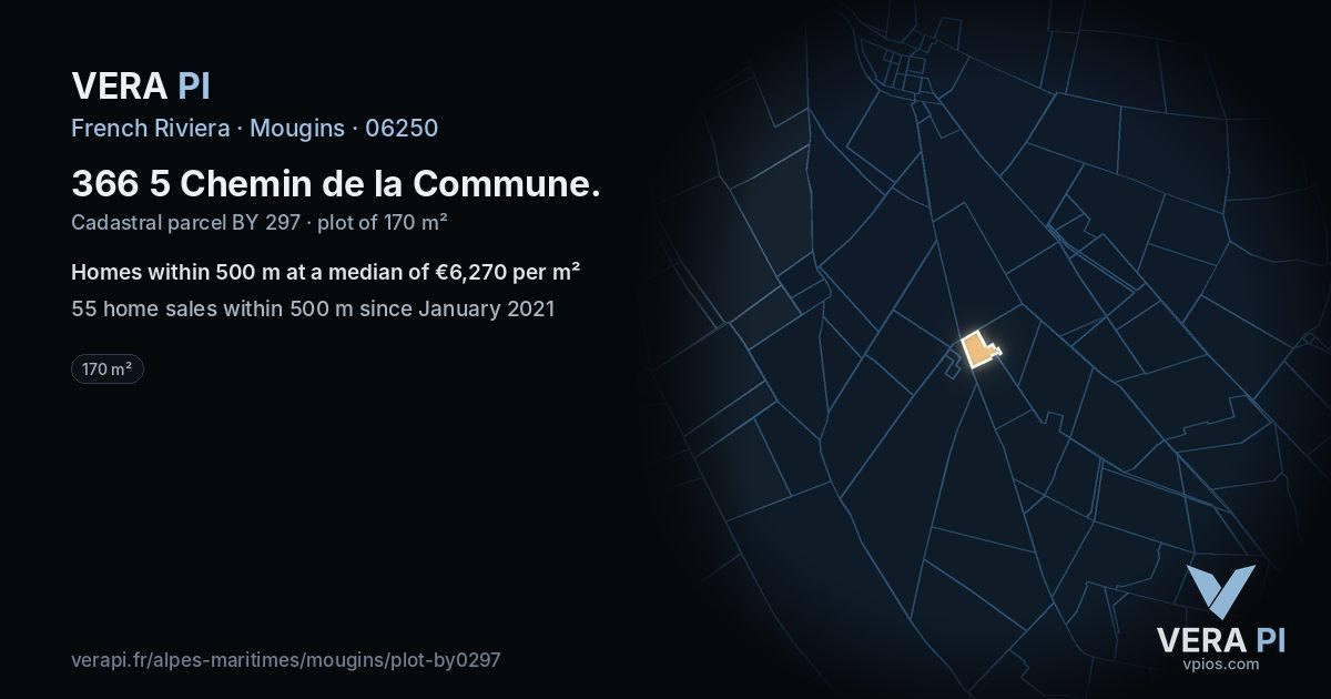 366 5 Chemin de la Commune, Mougins at night – the plot lit, the parcels around coloured by the prices near them