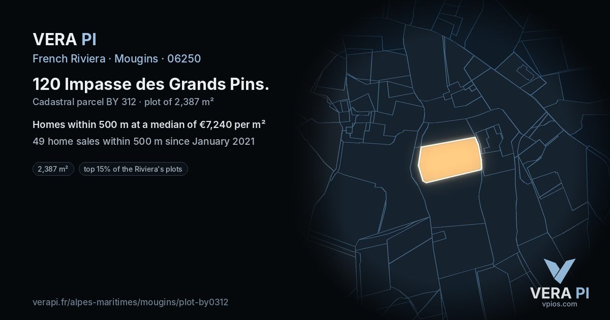 120 Impasse des Grands Pins, Mougins at night – the plot lit, the parcels around coloured by the prices near them