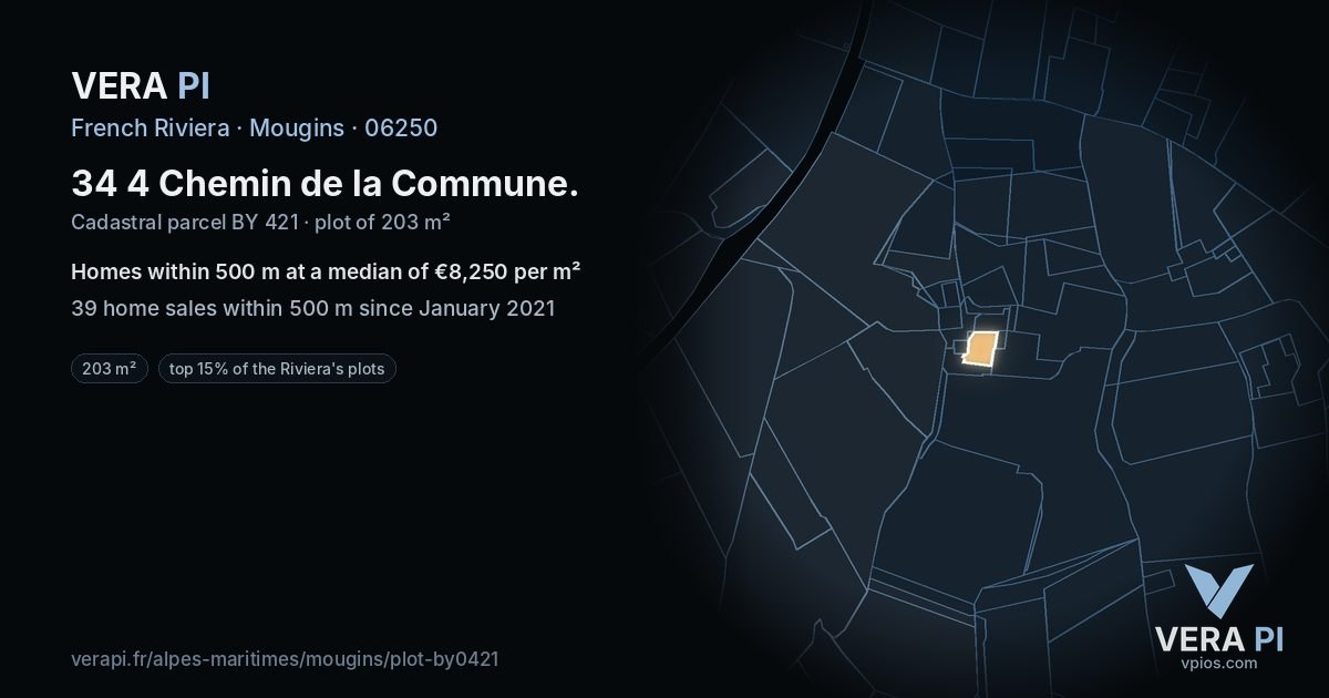 34 4 Chemin de la Commune, Mougins at night – the plot lit, the parcels around coloured by the prices near them