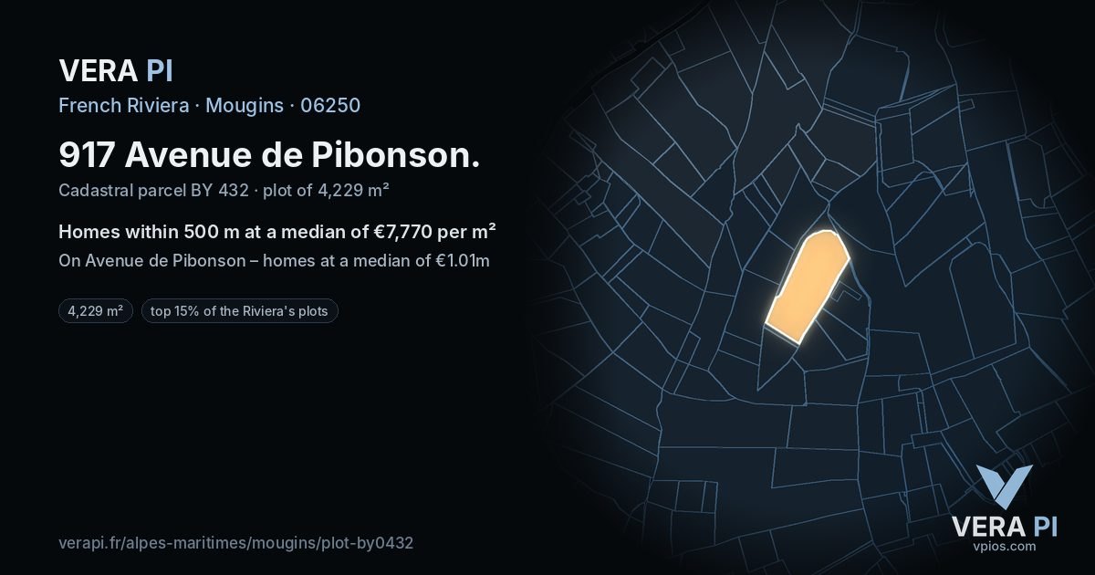 917 Avenue de Pibonson, Mougins at night – the plot lit, the parcels around coloured by the prices near them