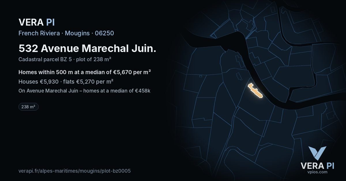 532 Avenue Marechal Juin, Mougins at night – the plot lit, the parcels around coloured by the prices near them