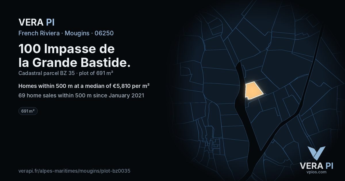100 Impasse de la Grande Bastide, Mougins at night – the plot lit, the parcels around coloured by the prices near them