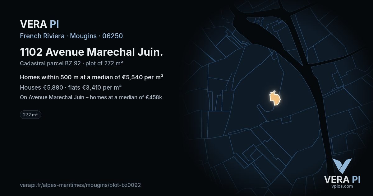 1102 Avenue Marechal Juin, Mougins at night – the plot lit, the parcels around coloured by the prices near them
