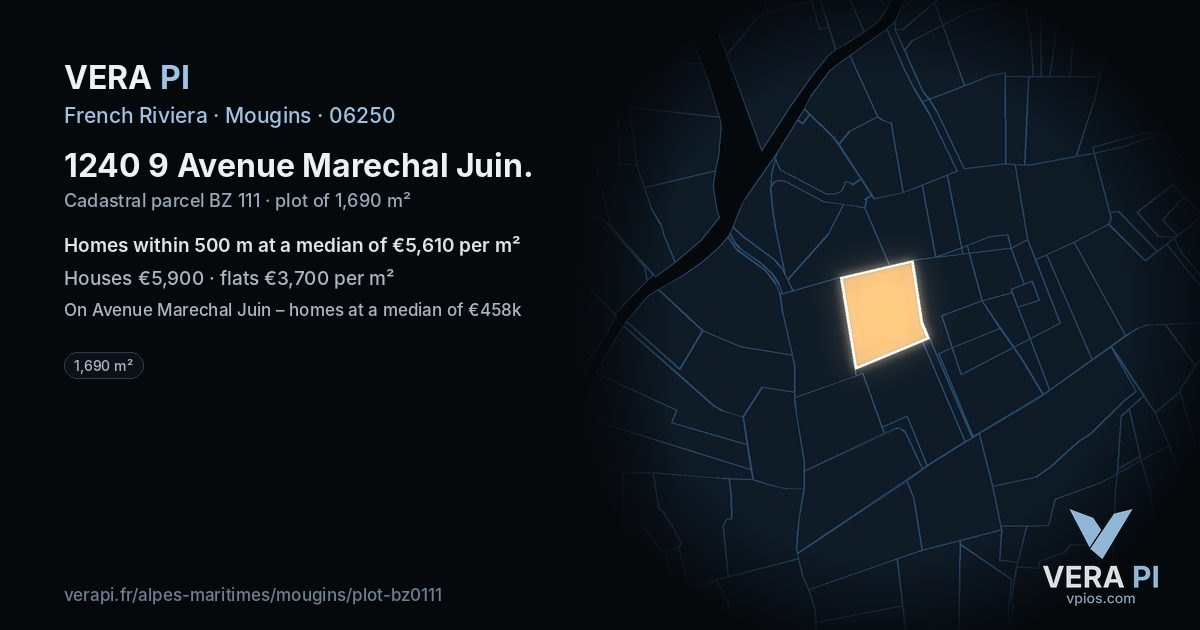 1240 9 Avenue Marechal Juin, Mougins at night – the plot lit, the parcels around coloured by the prices near them