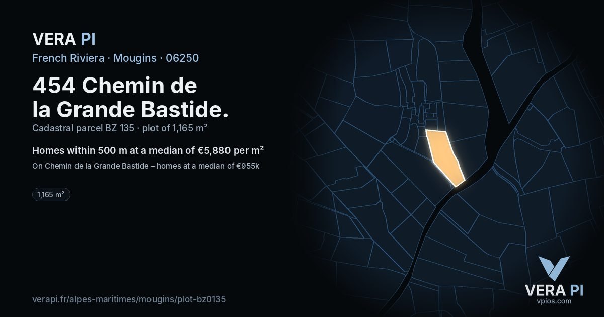 454 Chemin de la Grande Bastide, Mougins at night – the plot lit, the parcels around coloured by the prices near them