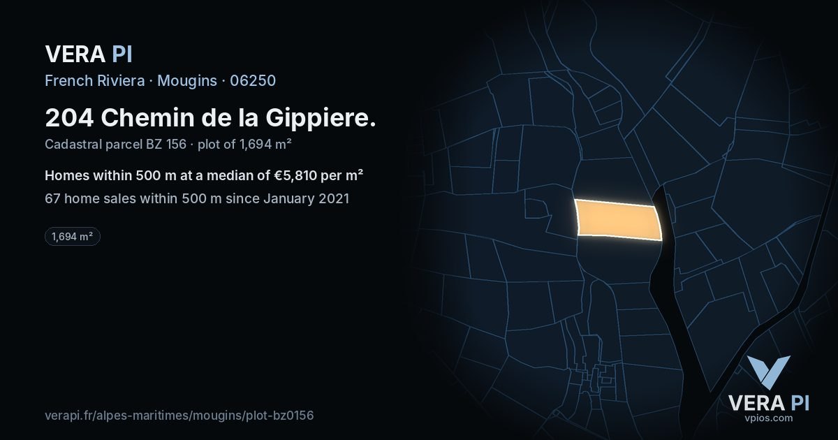 204 Chemin de la Gippiere, Mougins at night – the plot lit, the parcels around coloured by the prices near them