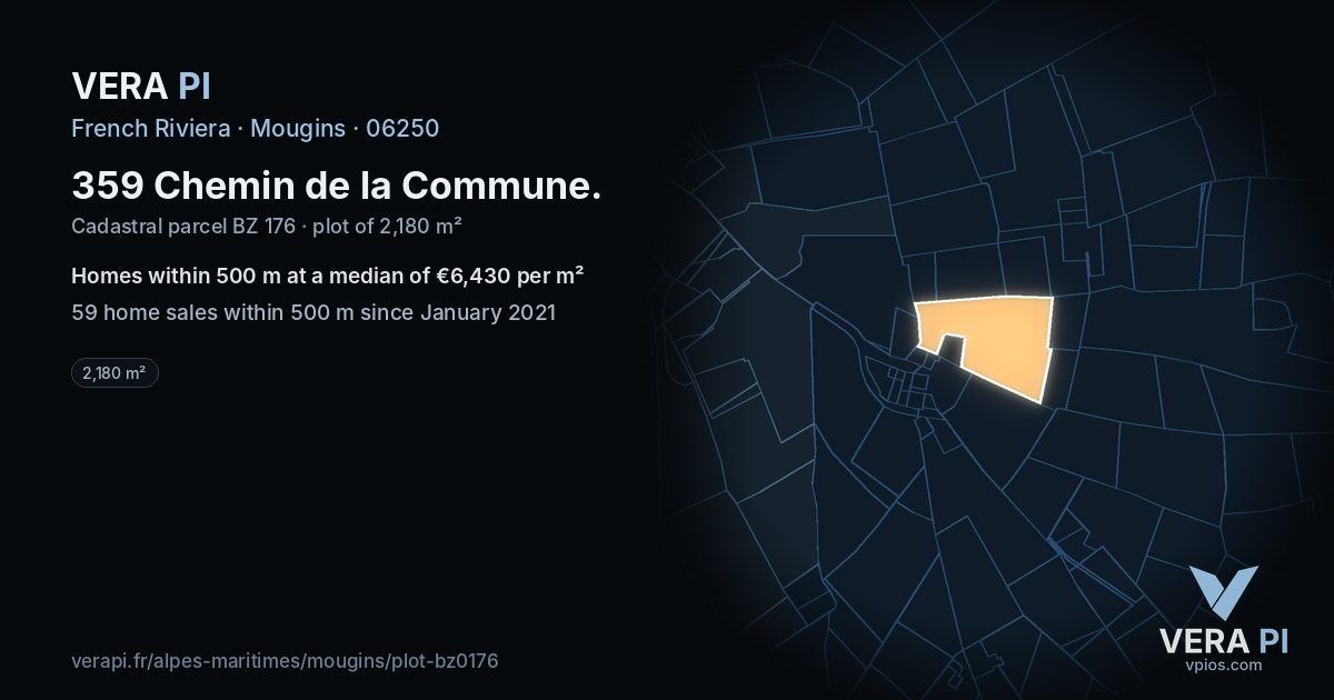 359 Chemin de la Commune, Mougins at night – the plot lit, the parcels around coloured by the prices near them