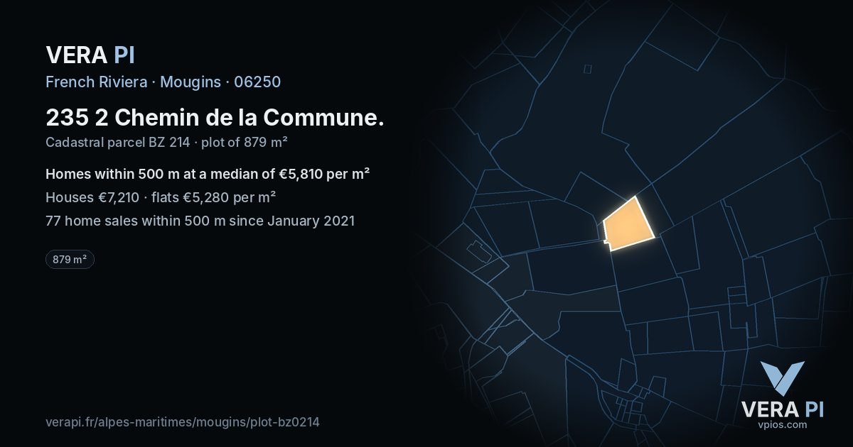 235 2 Chemin de la Commune, Mougins at night – the plot lit, the parcels around coloured by the prices near them