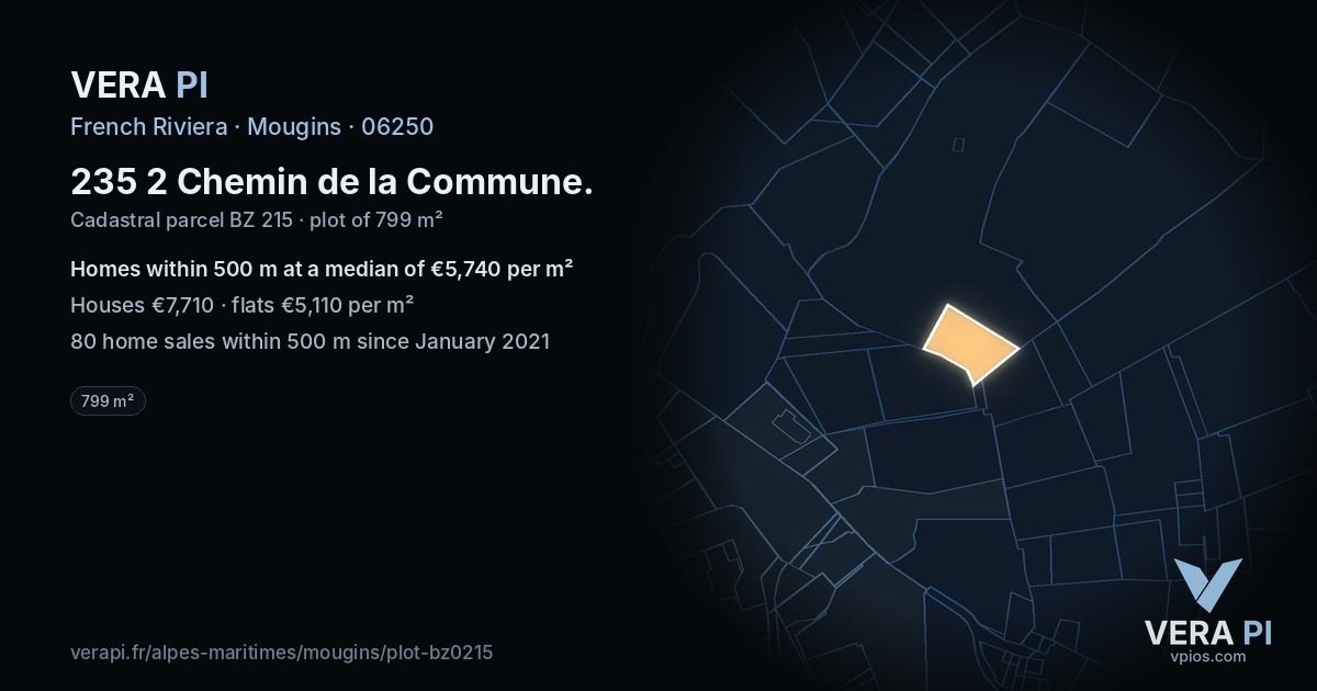 235 2 Chemin de la Commune, Mougins at night – the plot lit, the parcels around coloured by the prices near them