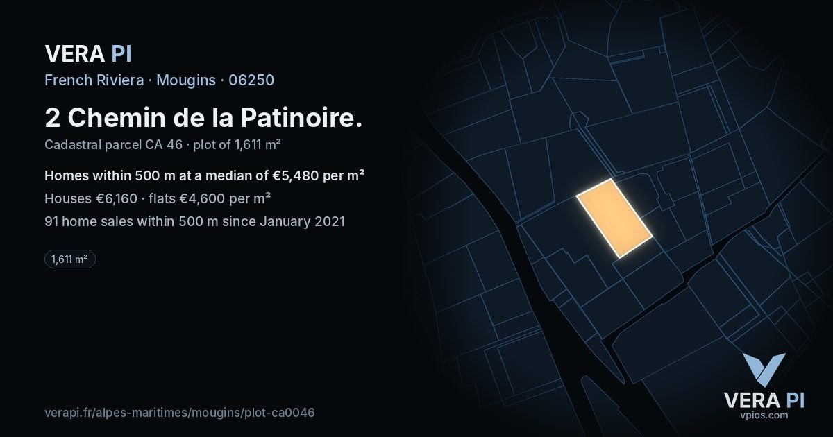 2 Chemin de la Patinoire, Mougins at night – the plot lit, the parcels around coloured by the prices near them