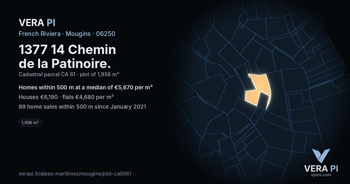 1377 14 Chemin de la Patinoire, Mougins at night – the plot lit, the parcels around coloured by the prices near them