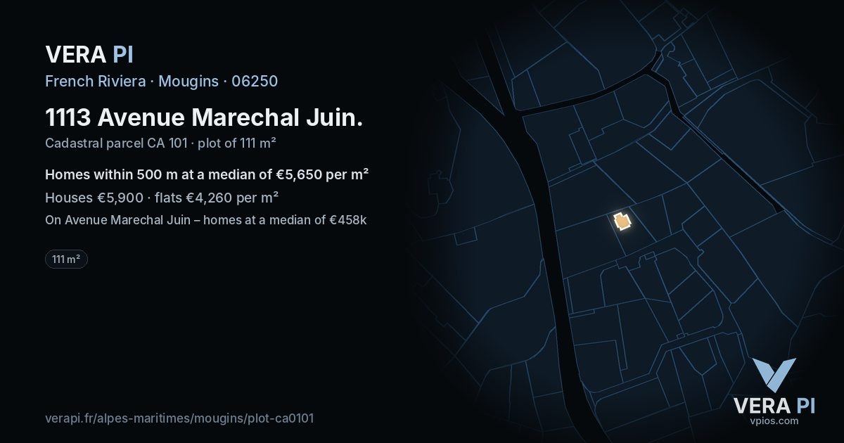 1113 Avenue Marechal Juin, Mougins at night – the plot lit, the parcels around coloured by the prices near them